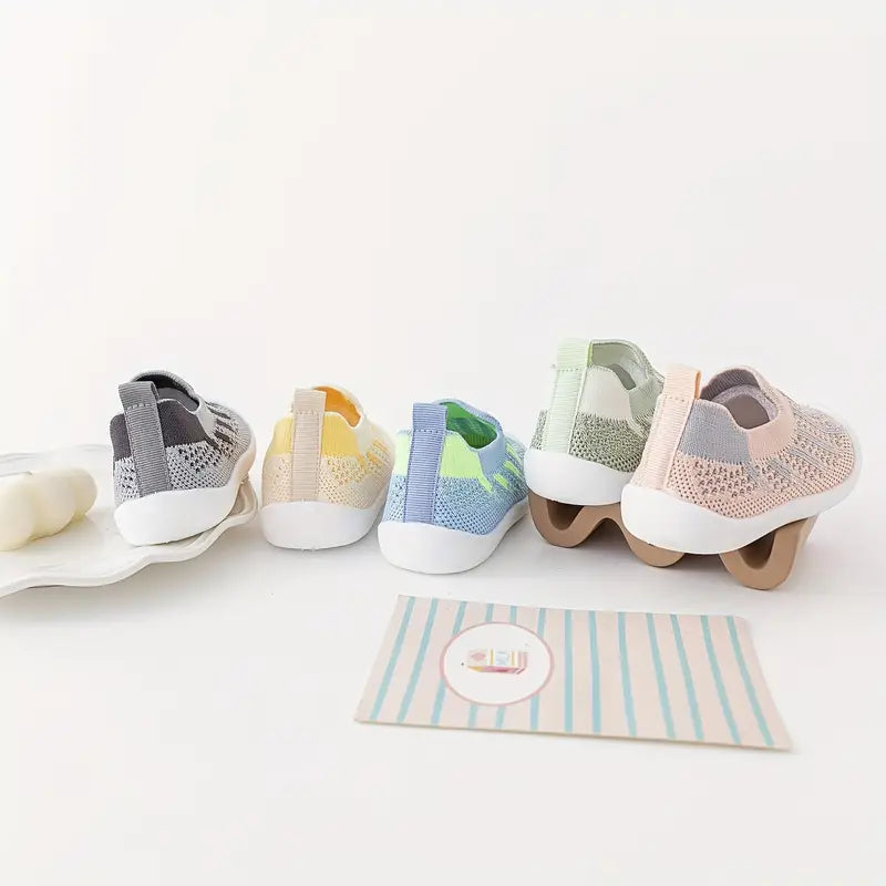 Little Maia Striped Machine-Washable Sock Shoes