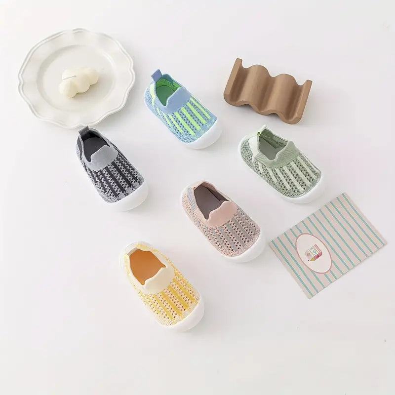 Little Maia Striped Machine-Washable Sock Shoes