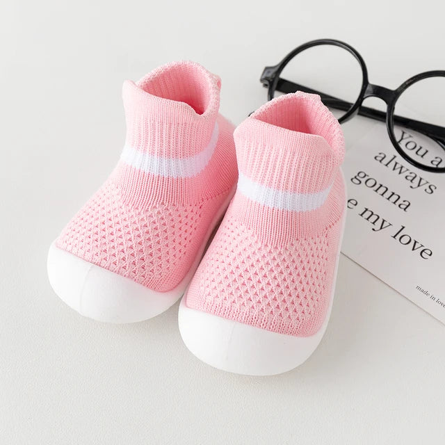 Little Maia Tall Machine-Washable Sock Shoes