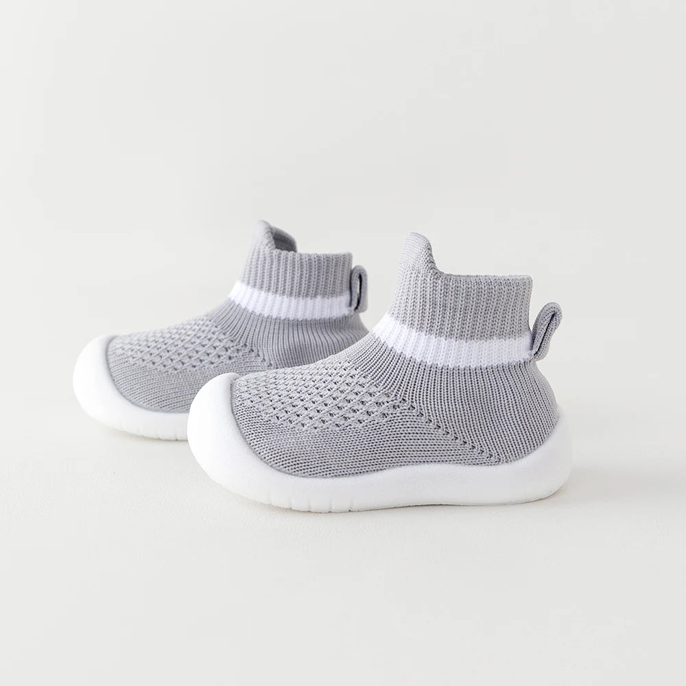 Little Maia Tall Machine-Washable Sock Shoes