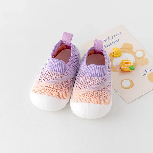 Little Maia Wave Machine-Washable Sock Shoes