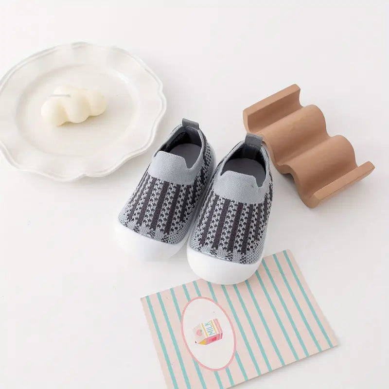 Little Maia Striped Machine-Washable Sock Shoes